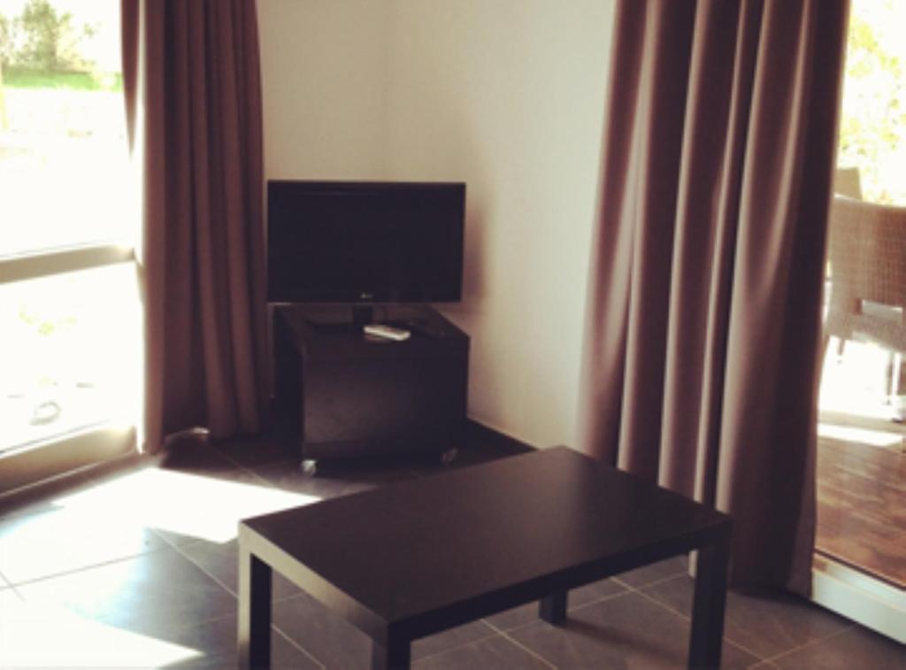Marina Di Favona Hotel Favone Szoba fotó